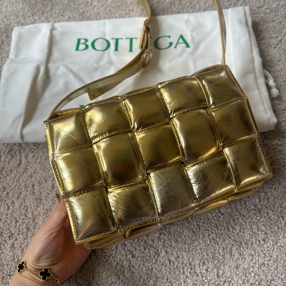 [Sold] BV Mirror Lambskin Intreccio Padded Cassette Crossbody Bag in Gold - Picture 5 of 14